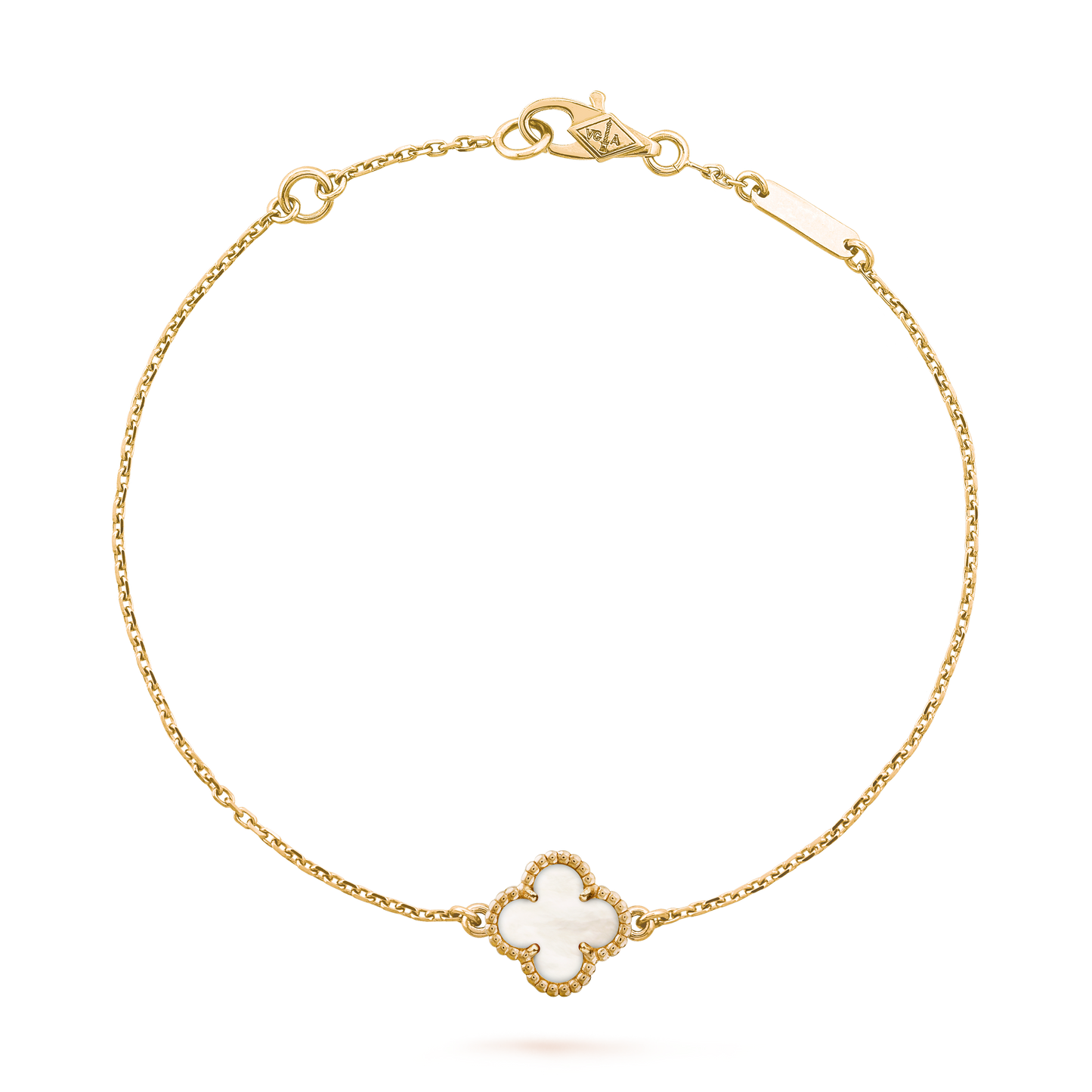 Minimal Gold Clover Bracelet for Women – Elegant Mother of Pearl Chain Bracelet